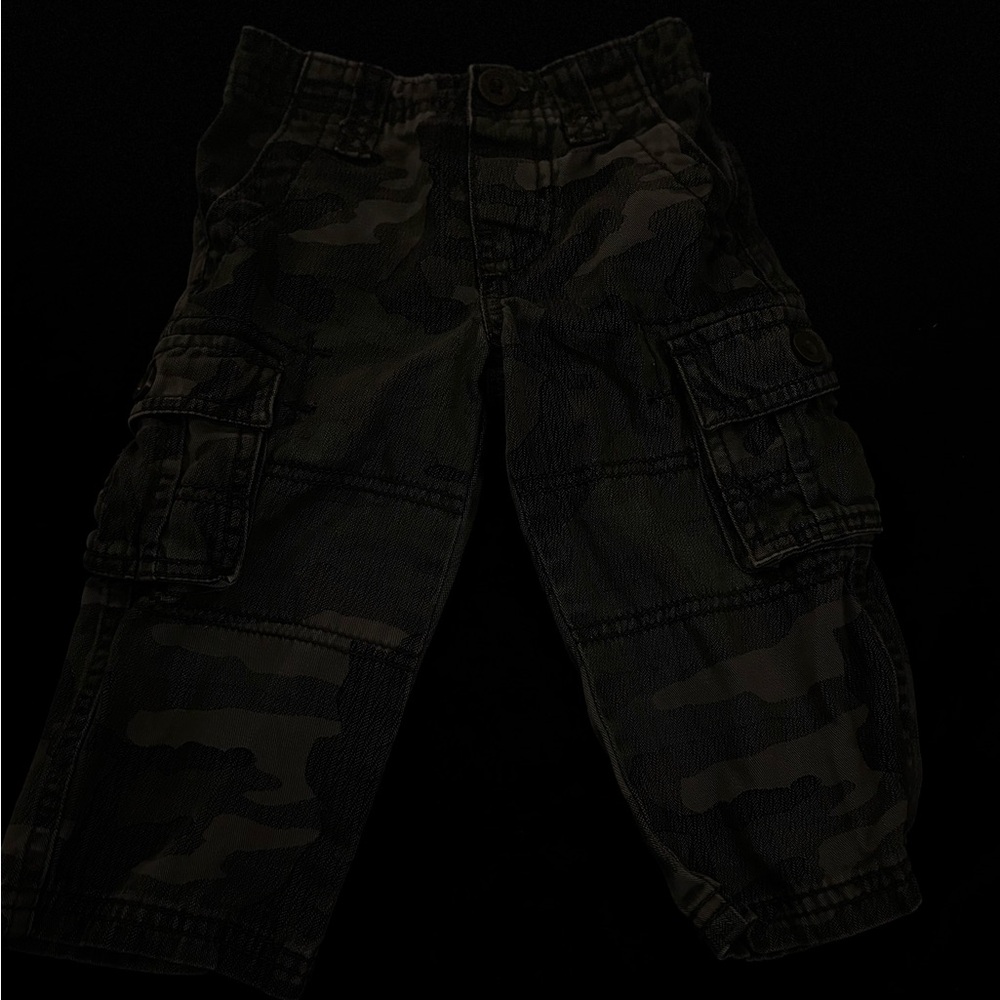 Kids Camouflage Cargo Pants size 12 months <3